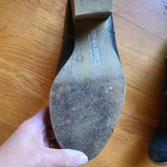 Leather bootie - Picture 3 of 6